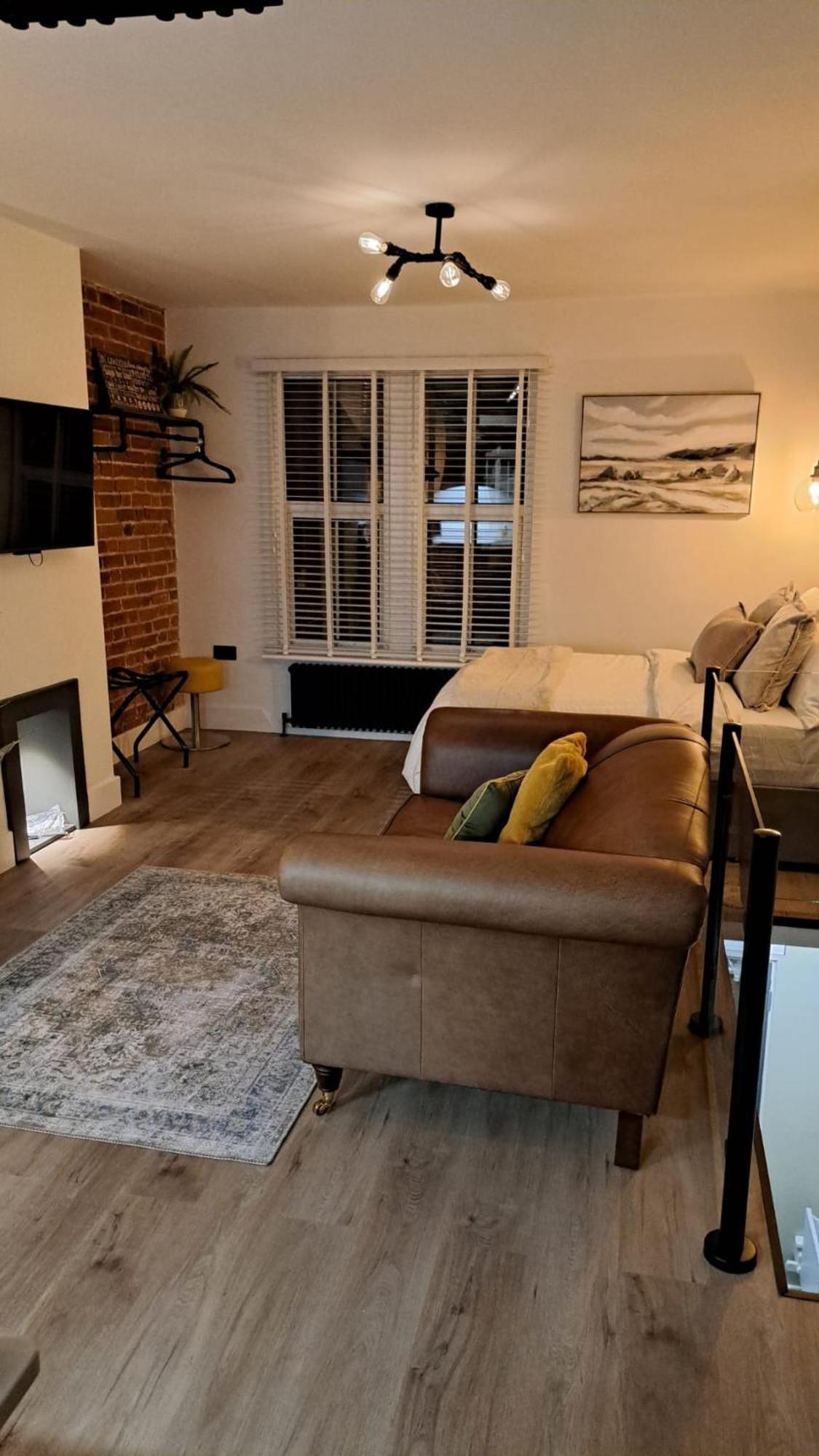 Urban Chic- Stylish Flat In The Heart Of Appartement *
