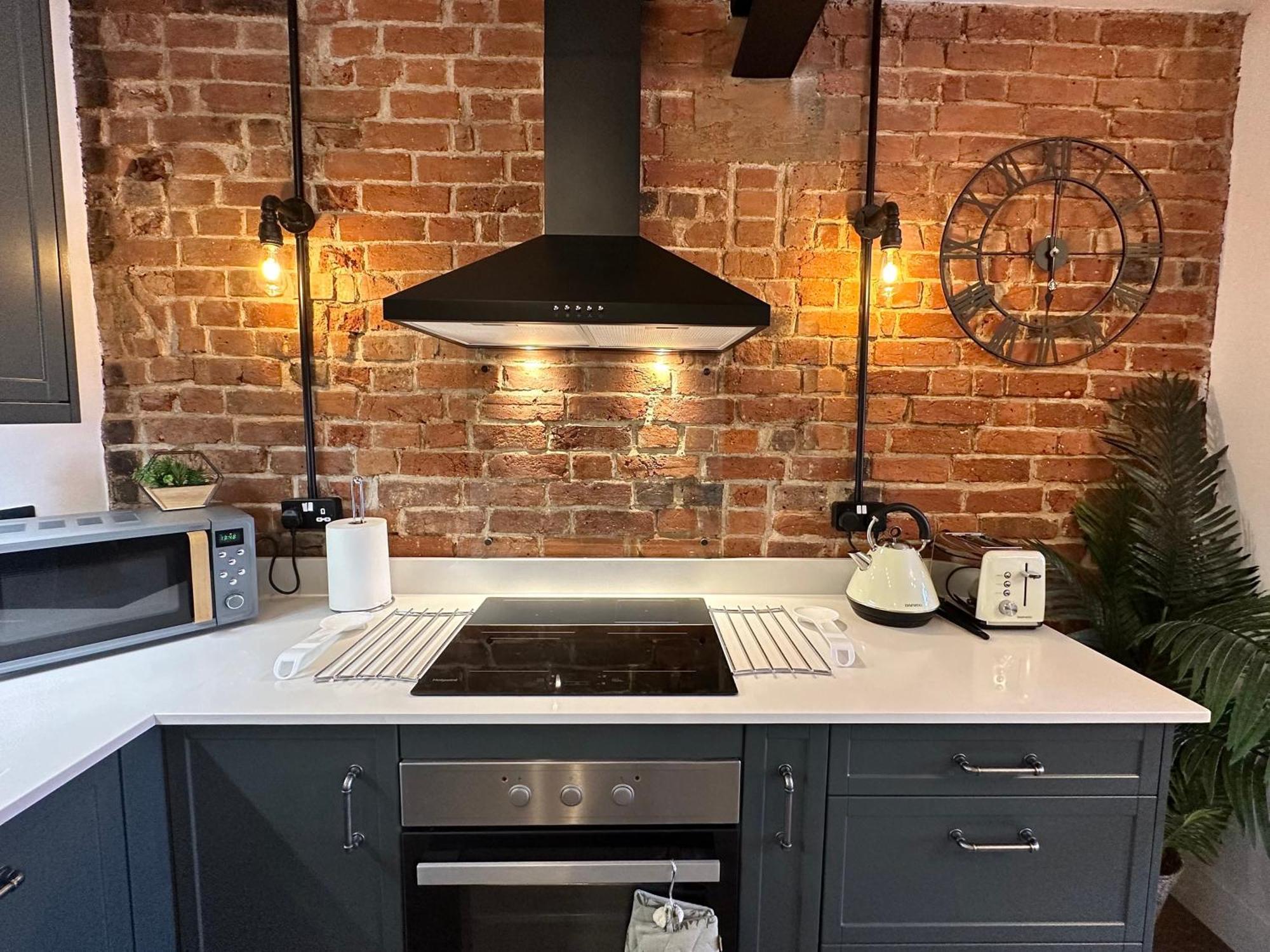Urban Chic- Stylish Flat In The Heart Of * St Albans